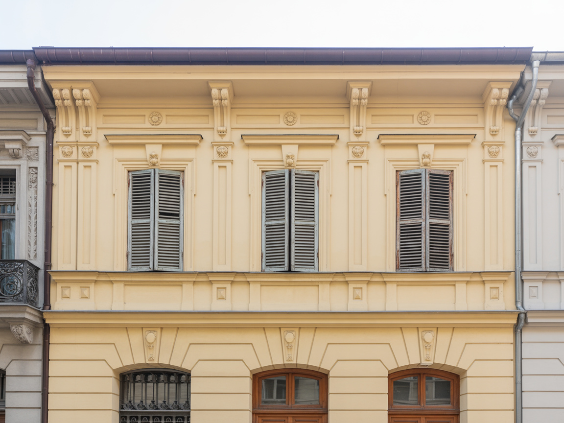 Restaurierte historische Gebäudefassade